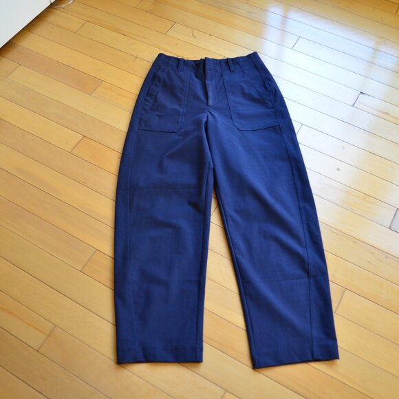 Athleta - Skyline High Rise Barrel Leg Pant Navy Blue Size 8 - Picture 3 of 14